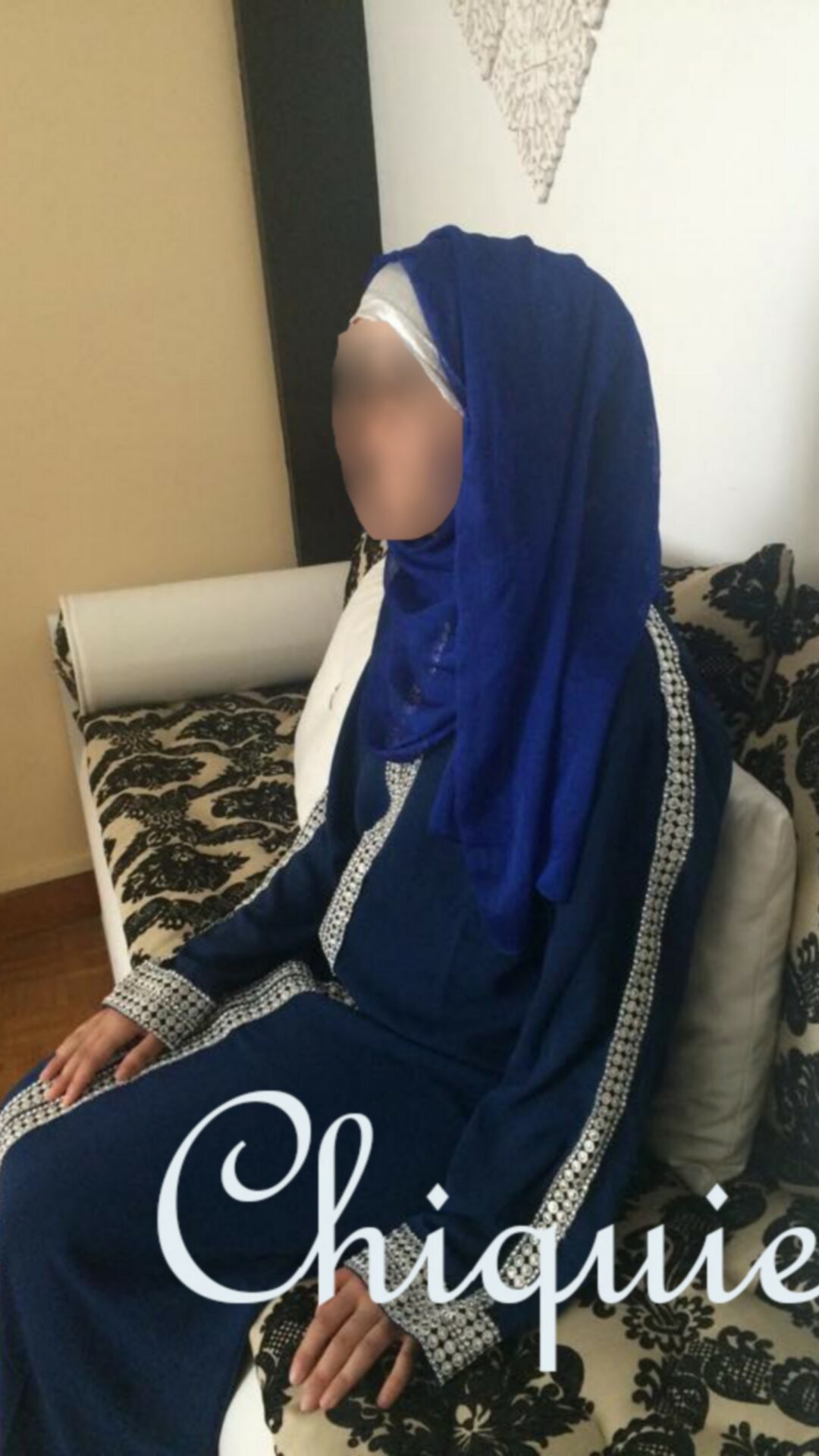 Abaya à strass
